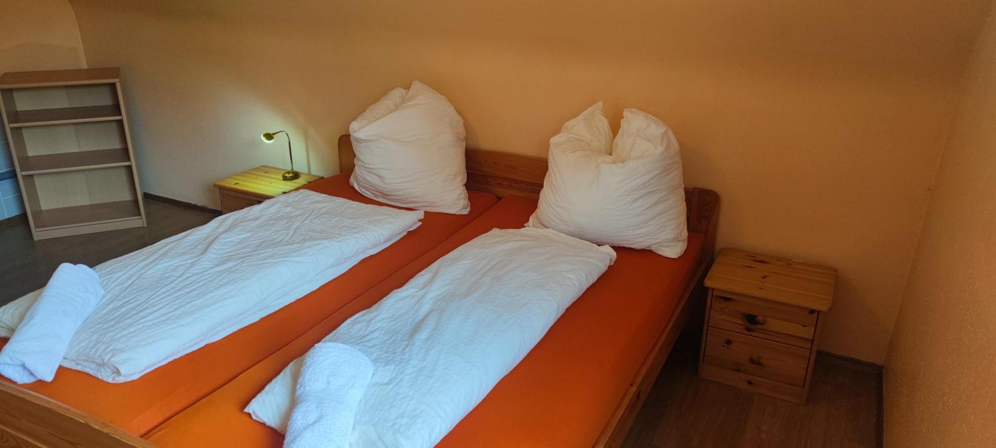 Alb Rooms, Zimmer Auf Der Schwaebischen Alb Oberlenningen Buitenkant foto